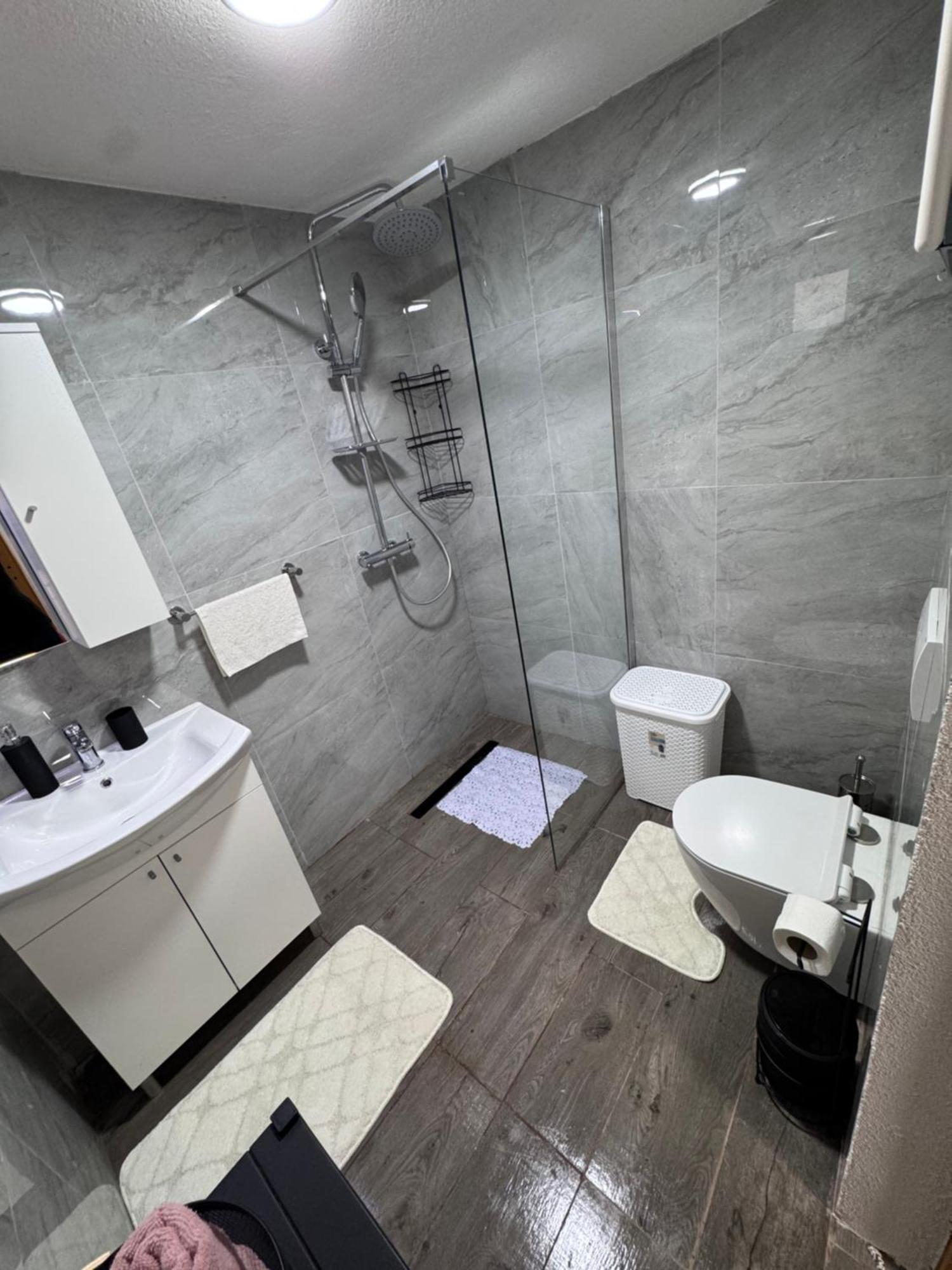 Apartman Josip Gospić 外观 照片