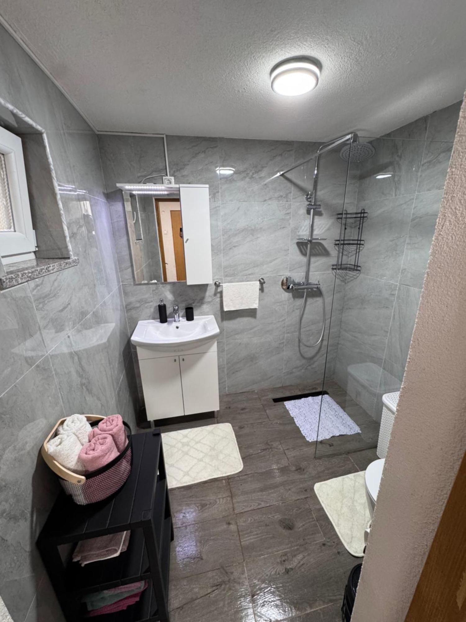 Apartman Josip Gospić 外观 照片