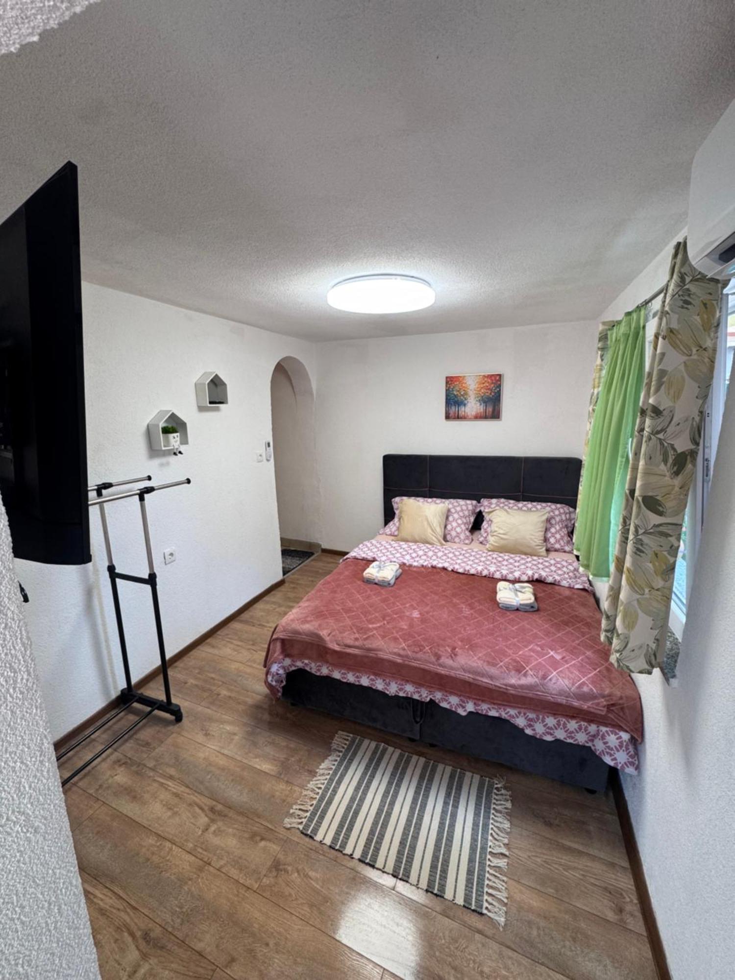 Apartman Josip Gospić 外观 照片